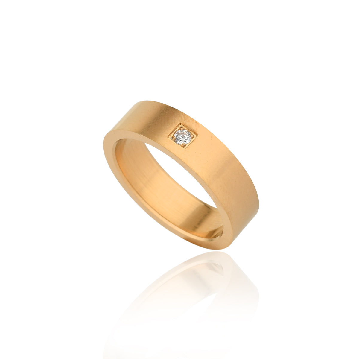 ALIANÇA BASIC OUI RETA 1 ZIRCÔNIA AÇO ESCOVADO BANHO DE OURO 5MM