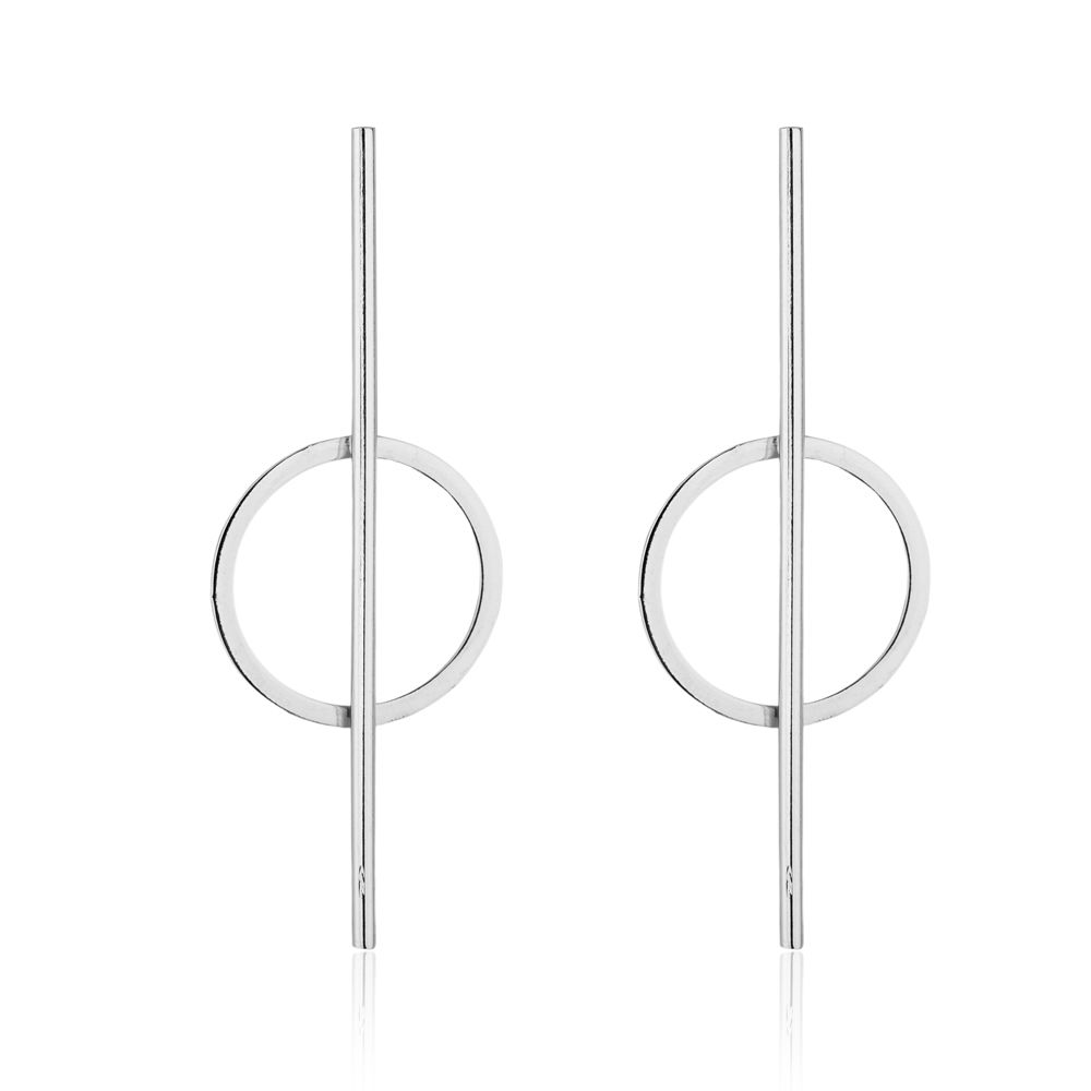 BRINCO POP HASTE RETA LONGA COM PENDENTE CÍRCULO VAZADO AÇO POLIDO